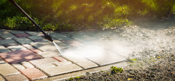 Best Roof Washing  in Loudonville, NY
